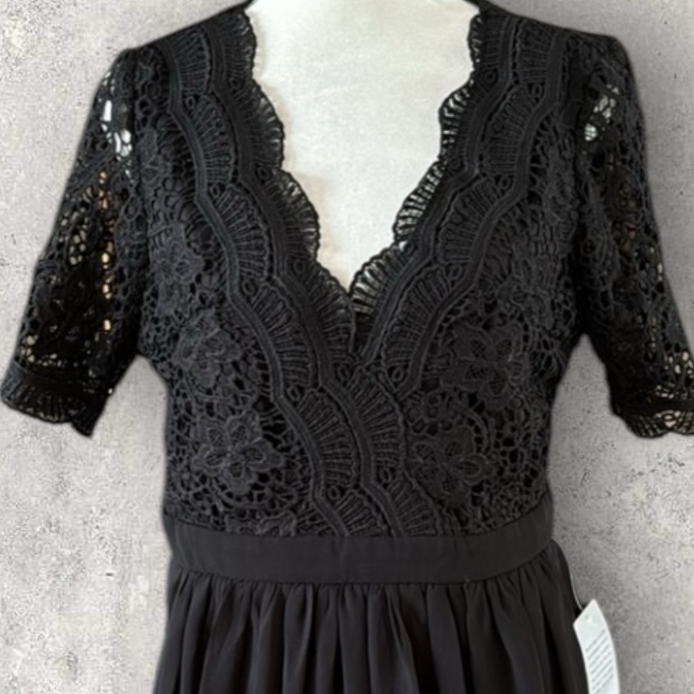 Lulu’s NWT Angel In Disguise Dress - Picture 3 of 11